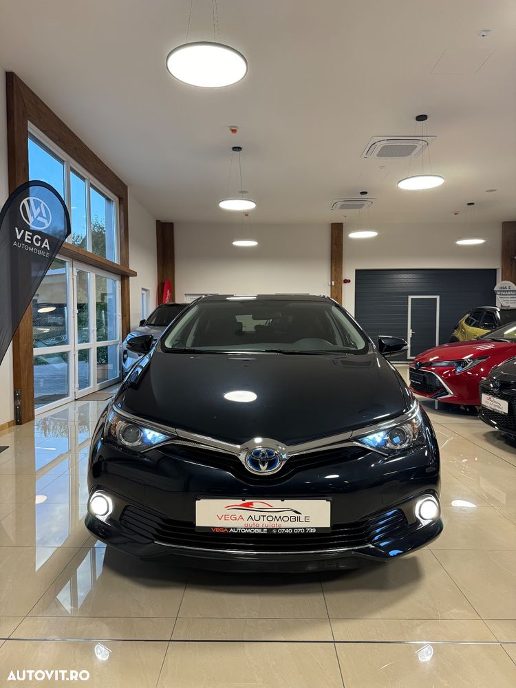 Toyota Auris 1.8 VVT-i Hybrid Automatik Design Edition - 35