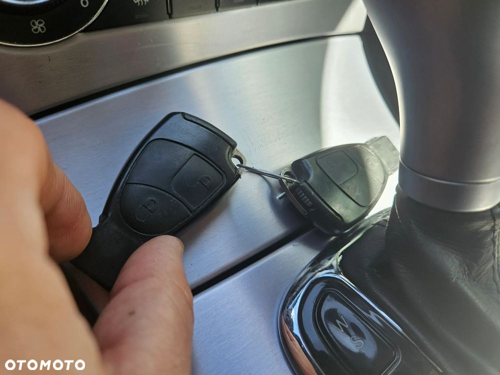 Mercedes-Benz Klasa C 200 Kompressor Automatik Elegance Sport Edition - 29