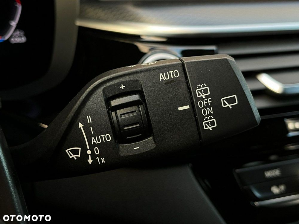 BMW Seria 5 520d xDrive M Sport Edition - 21