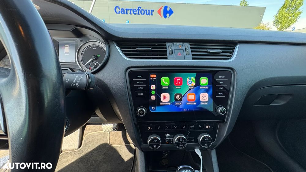 Skoda Octavia 2.0 TDI 4X4 DSG Style - 13