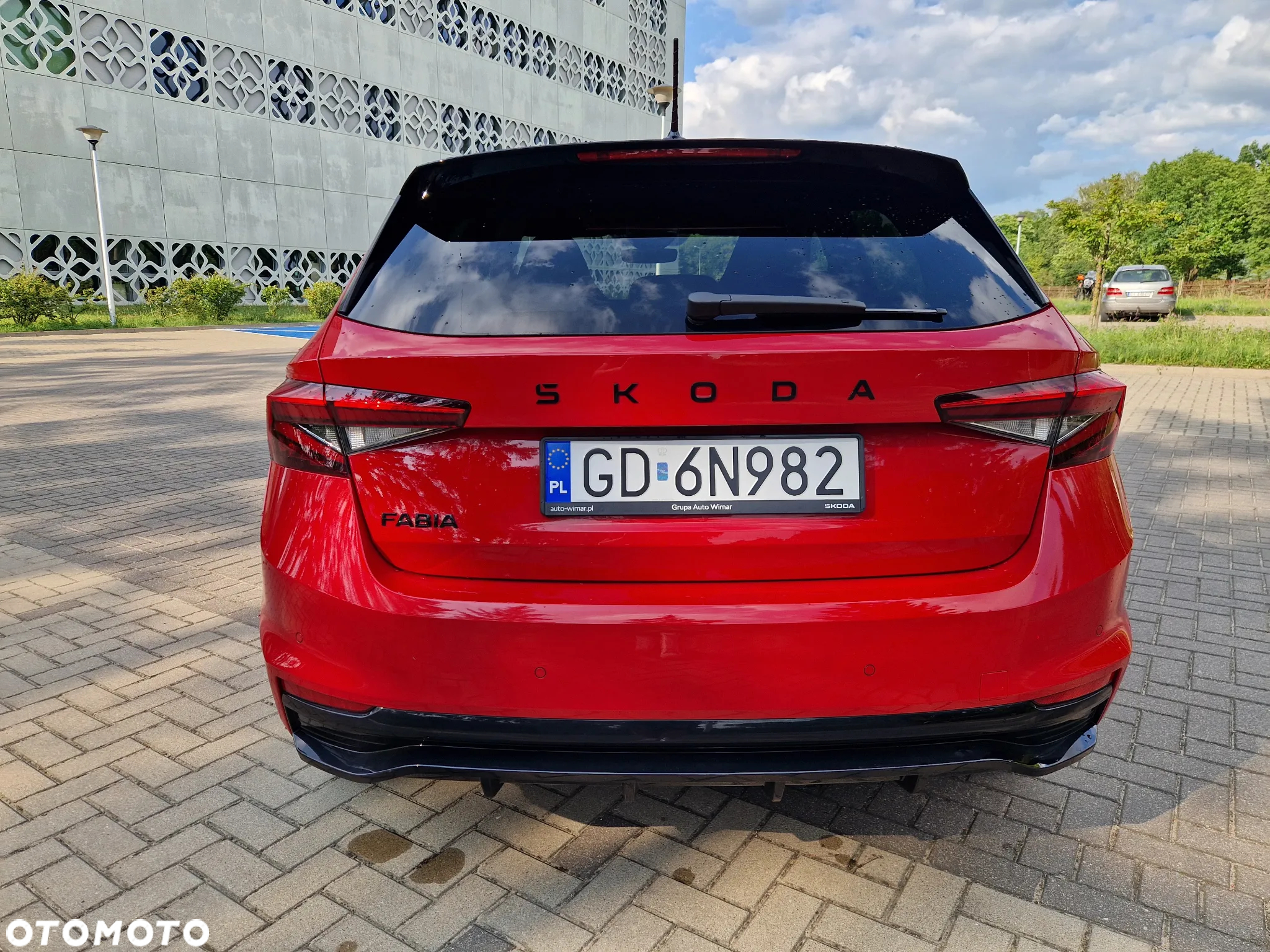 Skoda Fabia 1.5 TSI Monte Carlo DSG - 11