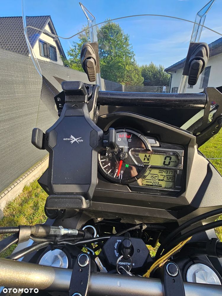 Suzuki V-STROM - 6