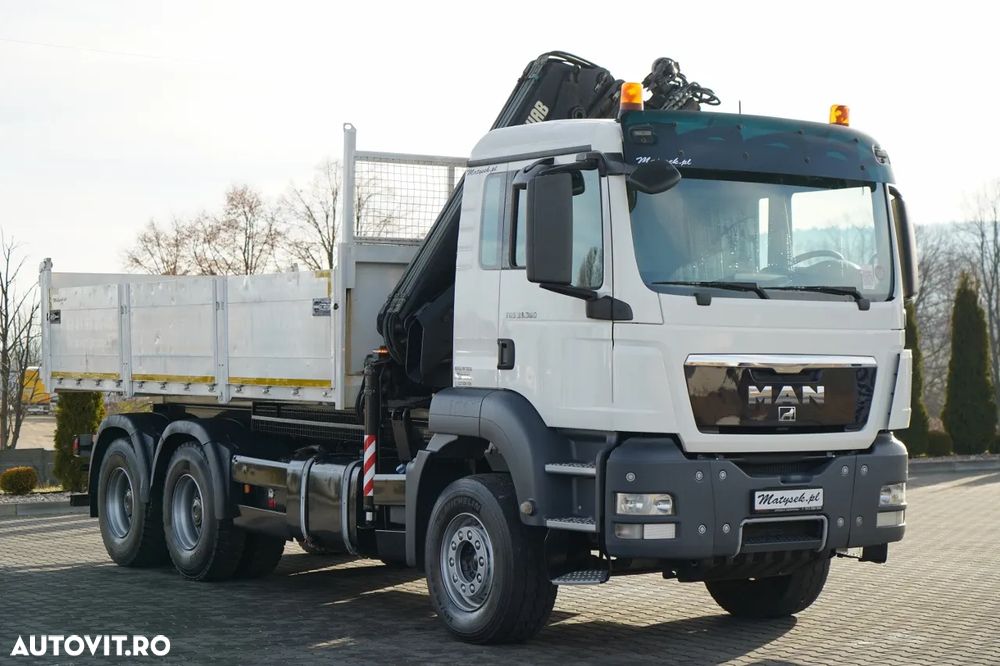 MAN TGS 33.360 / 6x4 / BASCULĂ SPATE 5.8 M + HIAB XS 122 HGV / RADIOCOMANDĂ / HGV ÎN SPATELE CABINEI / EURO 5 / MANUALĂ - 12