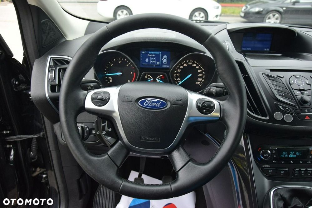 Ford Kuga 2.0 TDCi 4x2 Titanium - 18