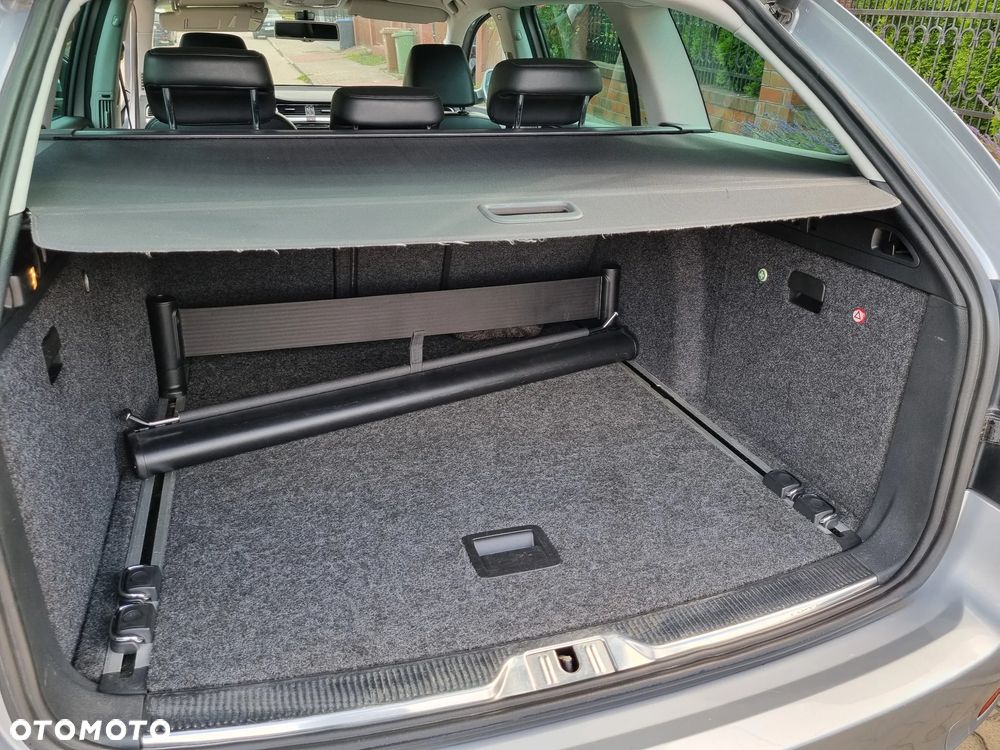 Skoda Superb 2.0 TDI Elegance - 26