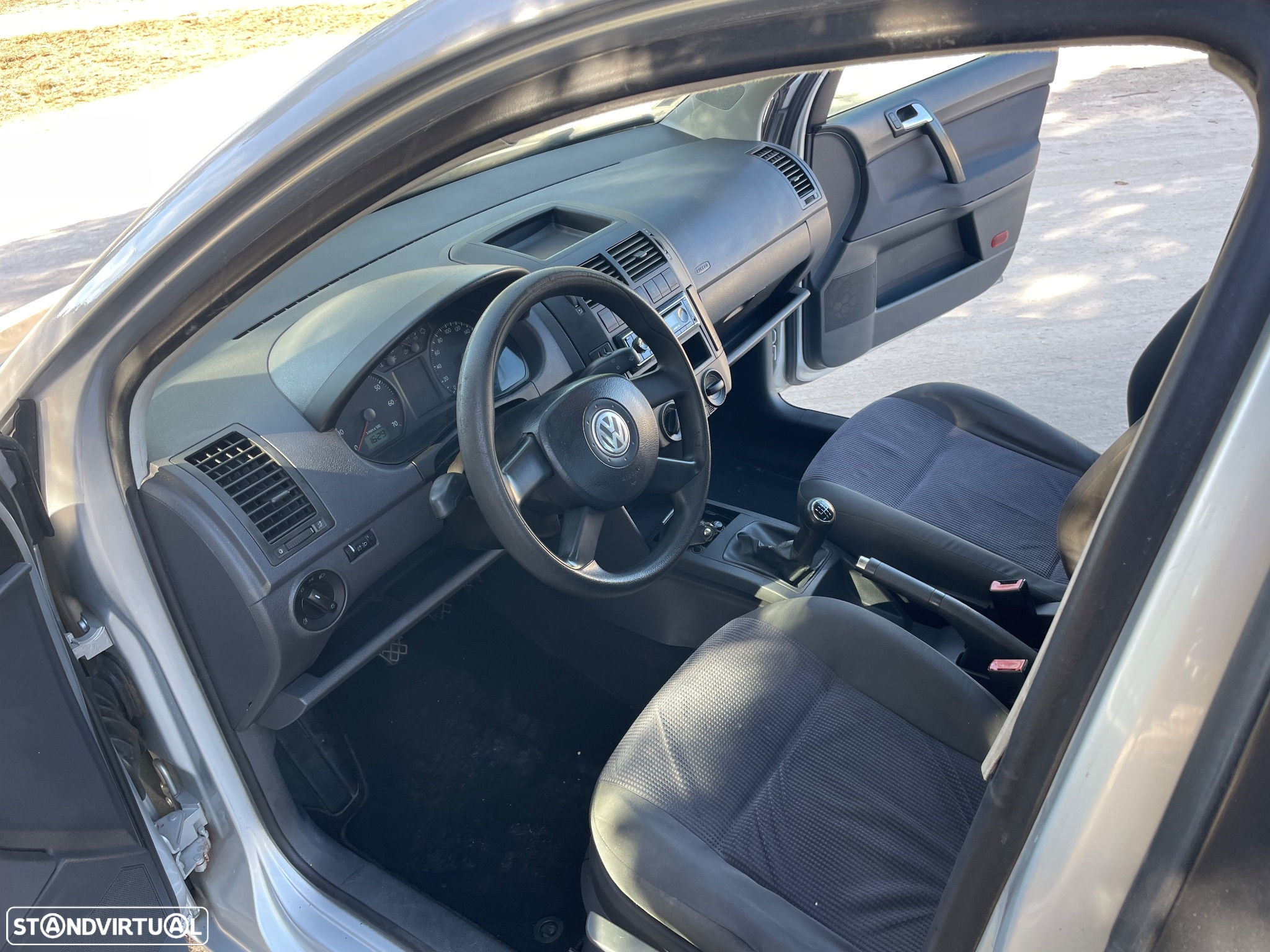 VW Polo 1.2 Confortline - 27