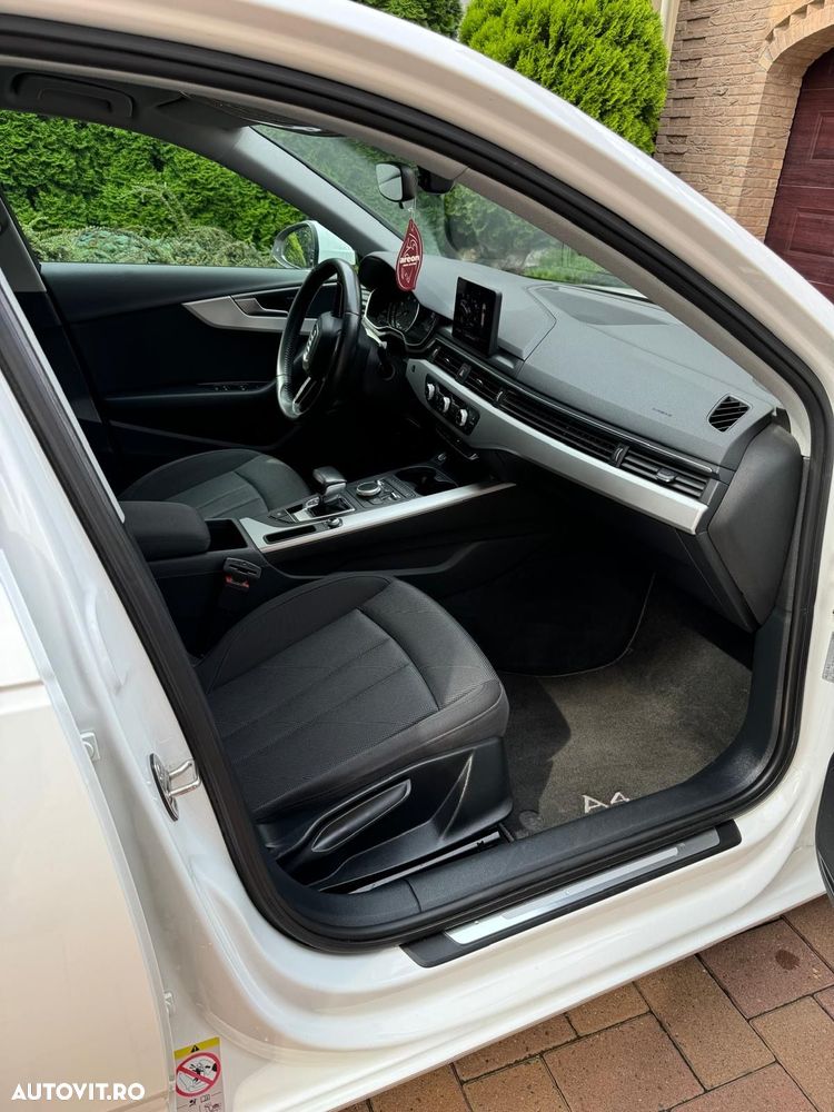 Audi A4 Avant 2.0 TDI S tronic - 13