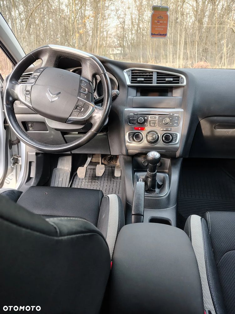 Citroën C4 VTi 120 Exclusive - 12