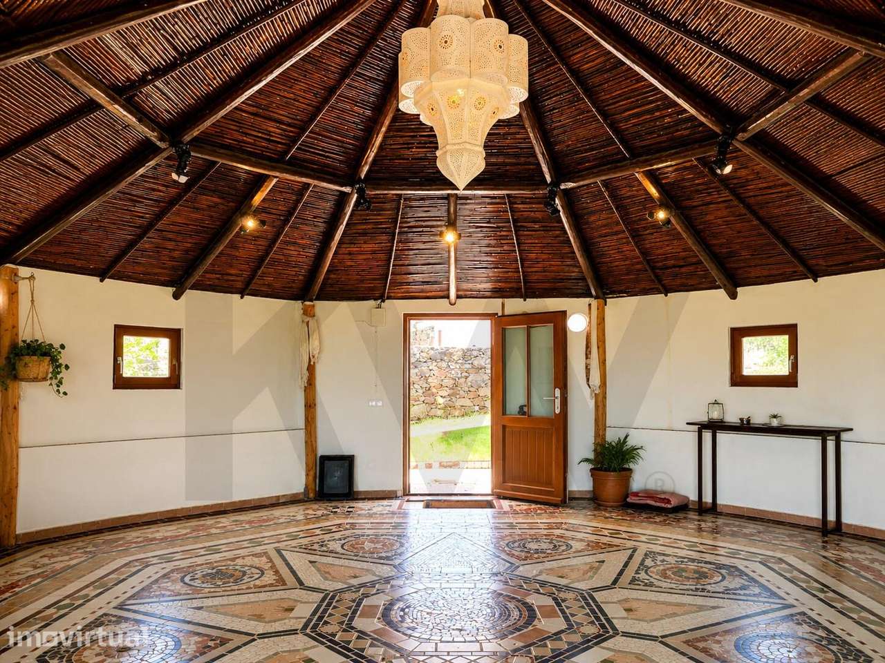 Quinta Boémia no Algarve com Piscina e Espaços Criativos - Grande imagem: 3/33