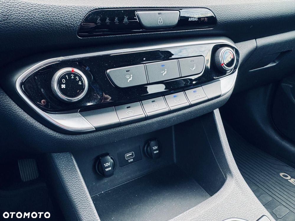 Hyundai i30 - 26