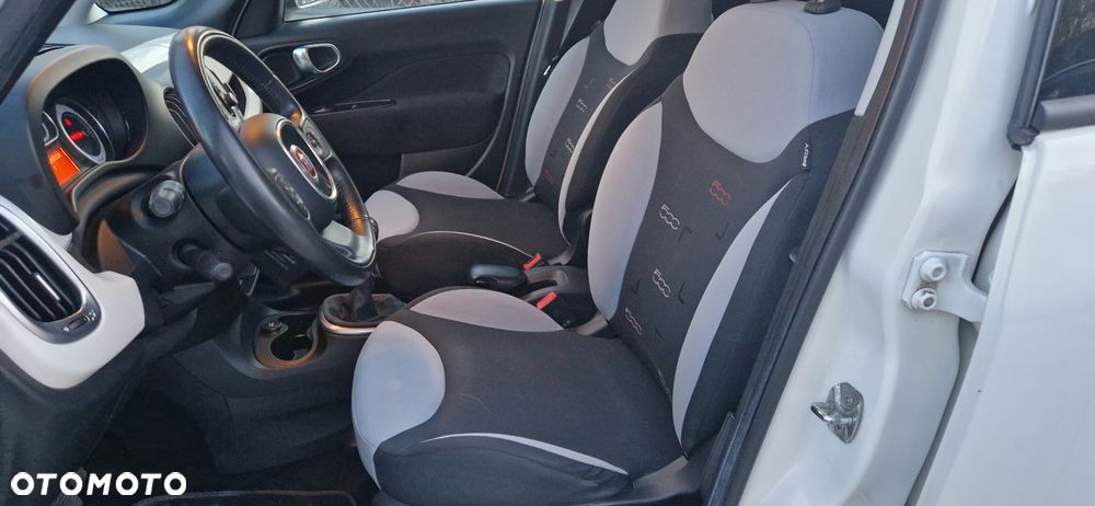 Fiat 500L Urban 1.4 16V Lounge - 9