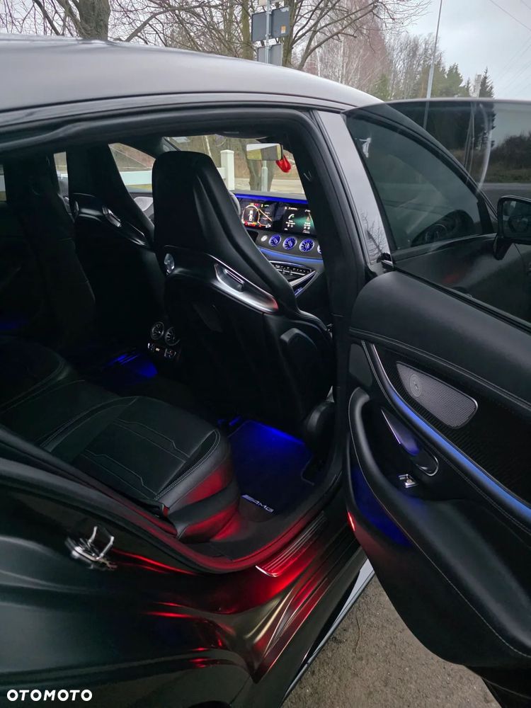 Mercedes-Benz AMG GT 43 4-Matic+ - 22