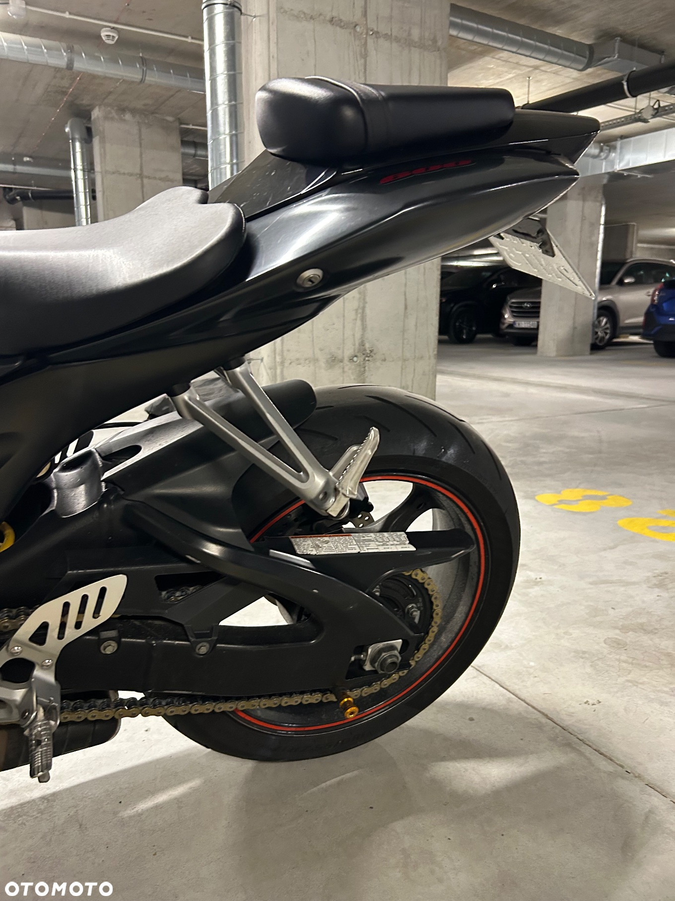 Suzuki GSX-R - 17