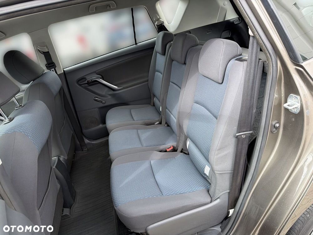 Toyota Verso 1.6 Active EU6 - 10