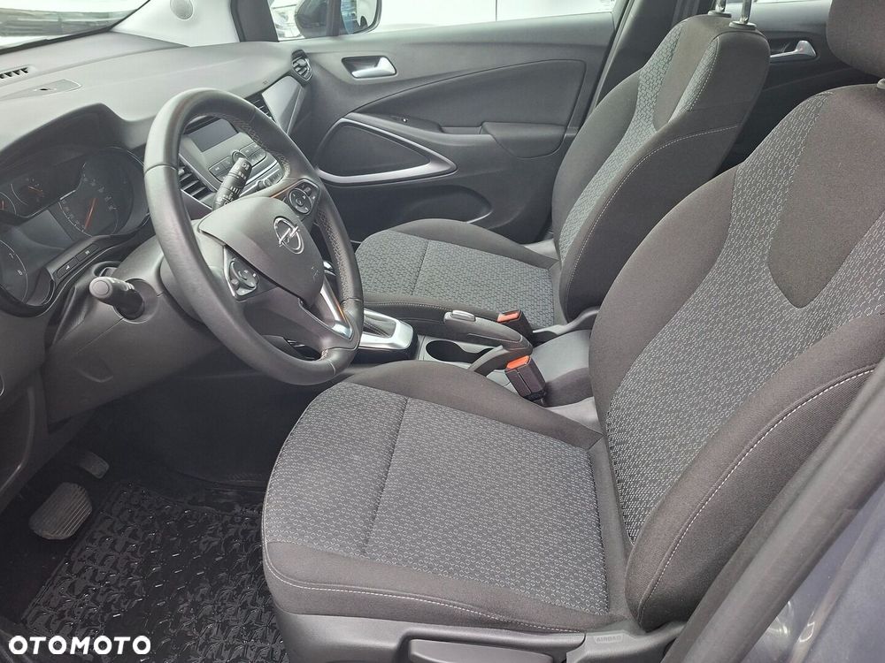 Opel Crossland - 11
