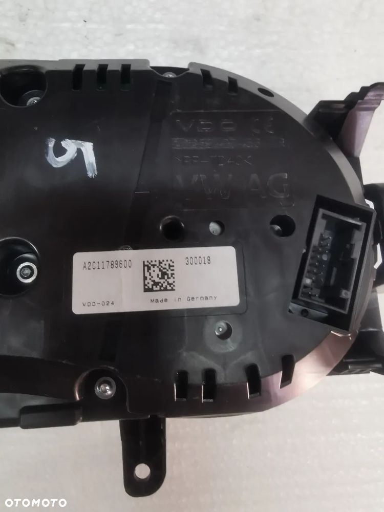 VW T-ROC  2017 rok licznik zegar 2GA920741 - 4