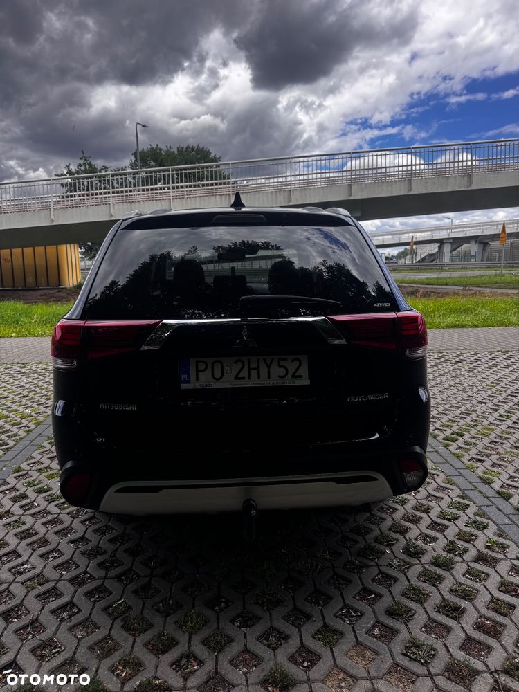 Mitsubishi Outlander 2.0 Intense 4WD CVT - 5