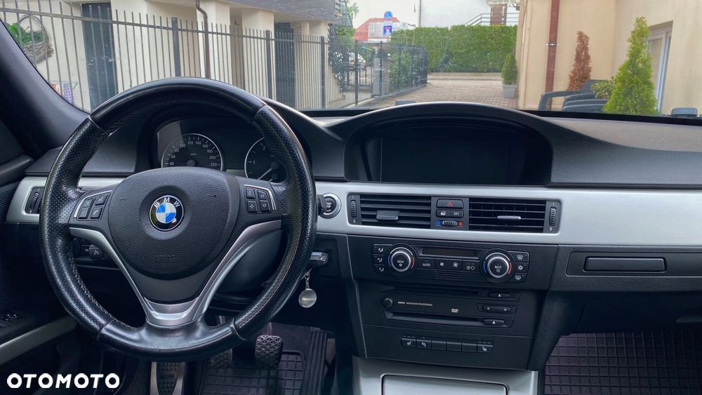 BMW Seria 3 320d DPF - 10