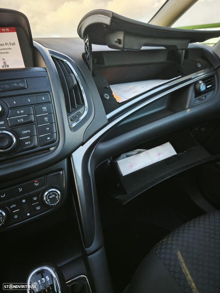 Opel Zafira 1.6 CDTi Cosmo - 22