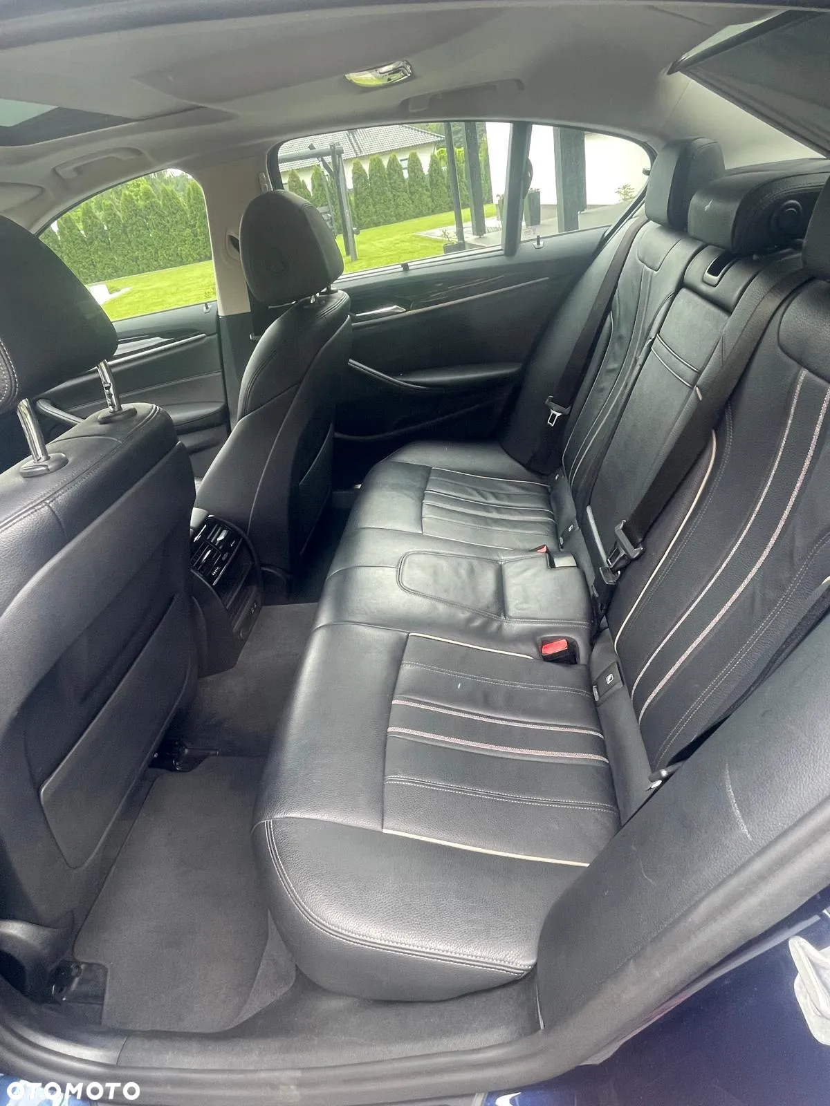 BMW Seria 5 530e xDrive Luxury Line sport - 17