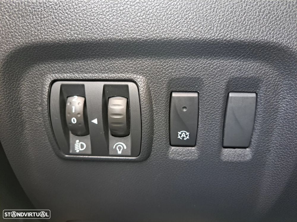 Renault Captur ENERGY TCe 120 EDC Bose Edition - 17