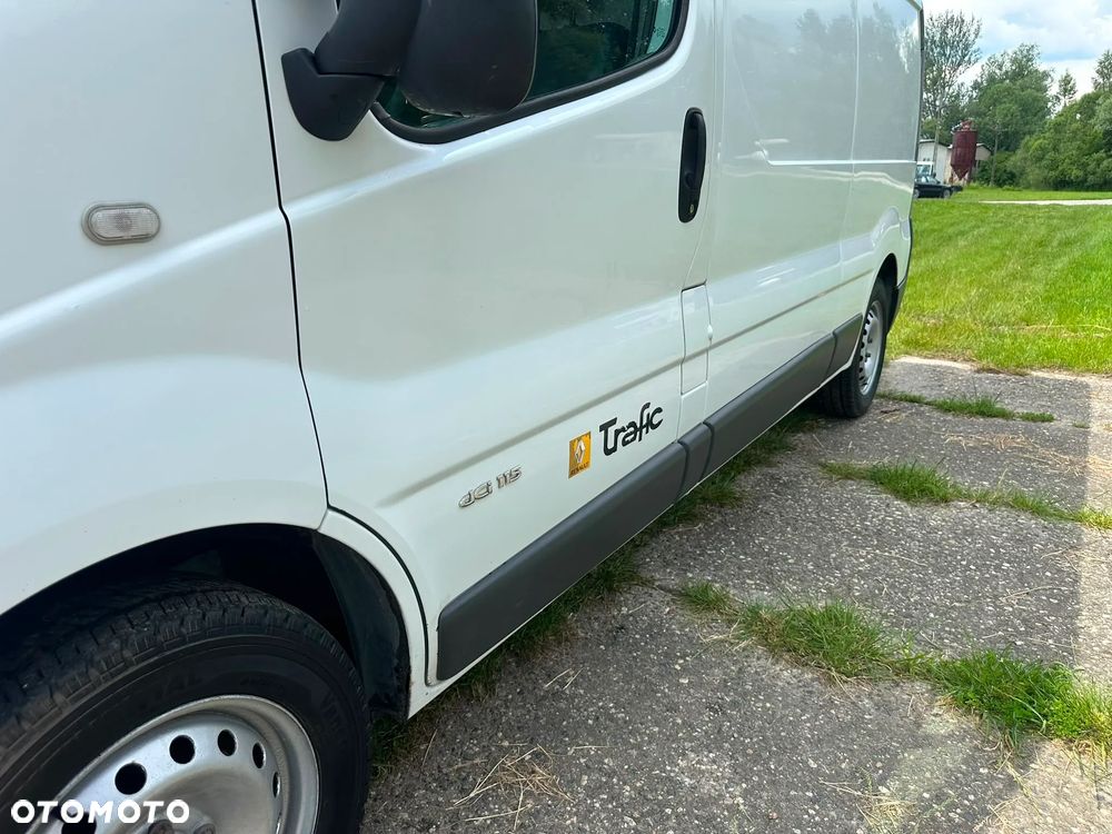 Renault Trafic 2.0 diesel 115kM 2011 rok, automat, WEBASTO, HAK, STAN BARDZO DOBRY!!! - 15
