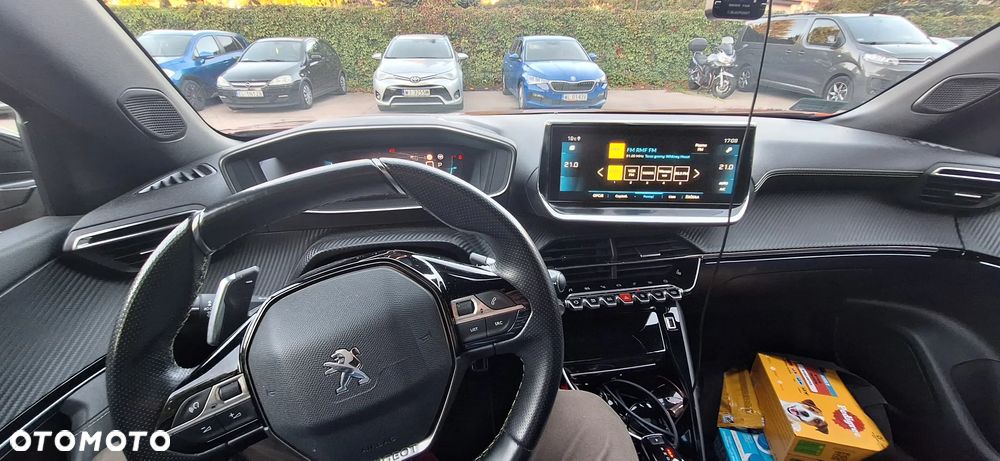 Peugeot 2008 1.2 PureTech GT S&S EAT8 - 4