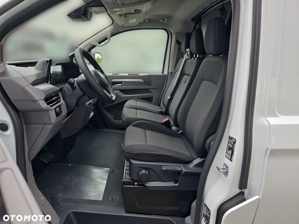 Volkswagen Transporter TDI L2H1 automat - 12