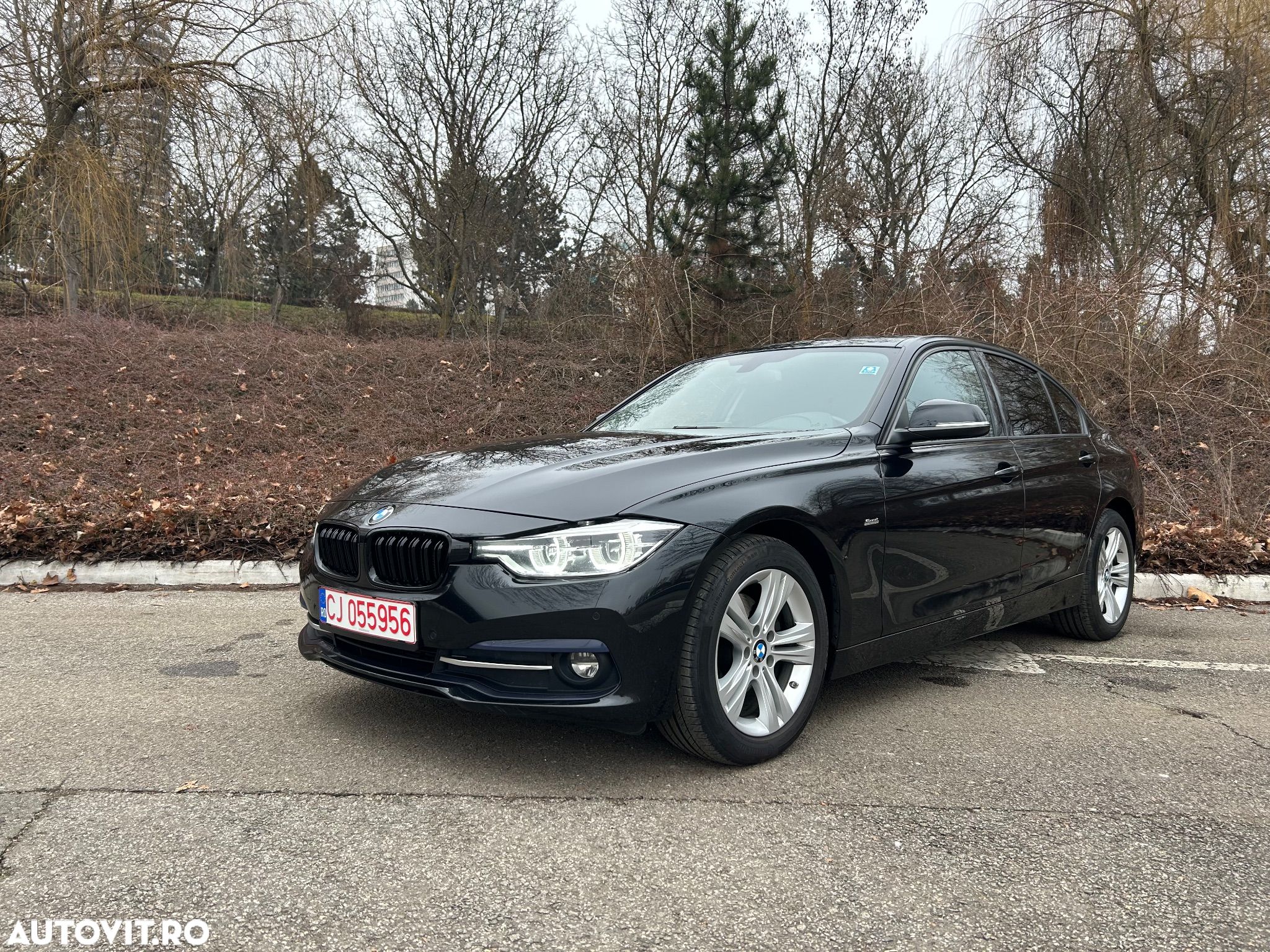 BMW Seria 3 320d Aut. Sport Line - 1