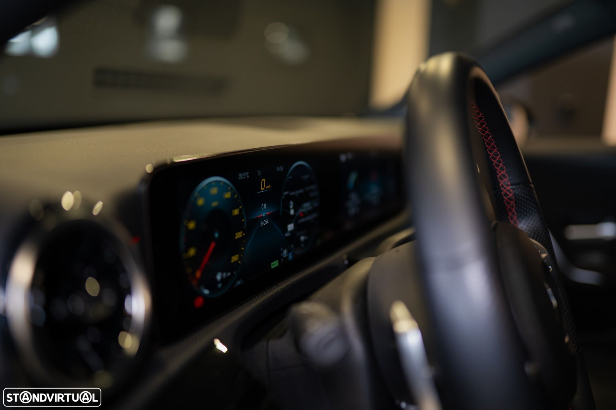 Mercedes-Benz A 250 e AMG Line - 26