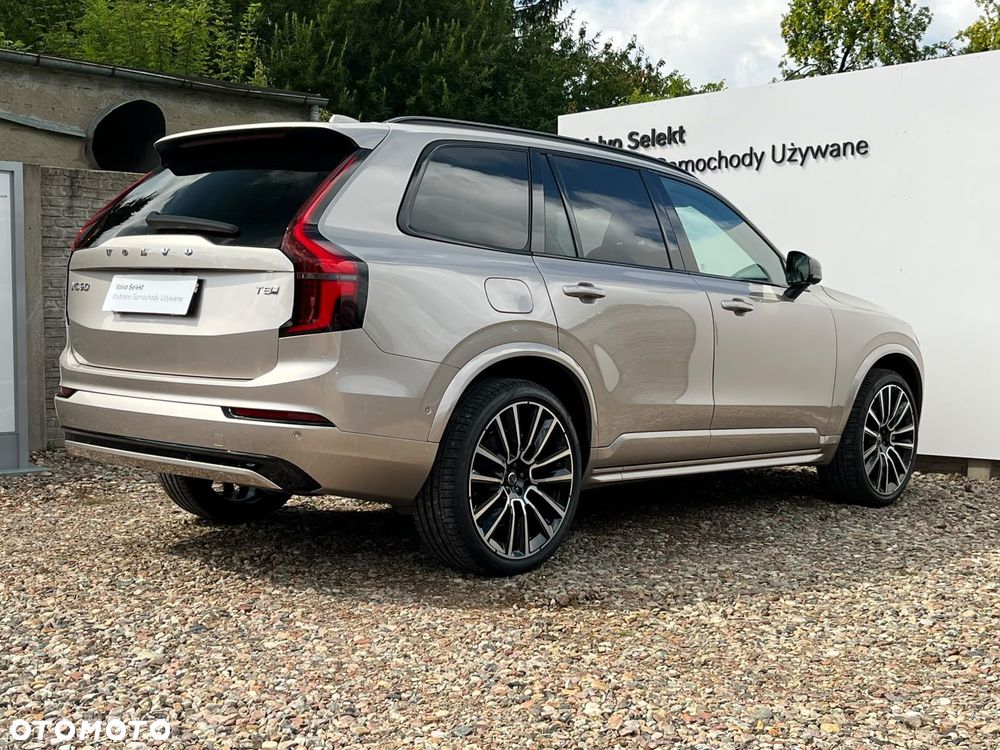 Volvo XC 90 - 8