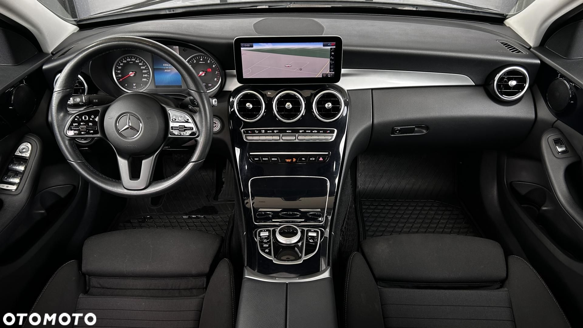 Mercedes-Benz Klasa C 180 9G-TRONIC - 17