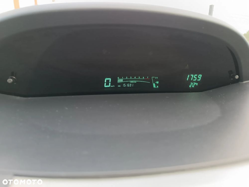 Toyota Yaris 1.3 Luna A/C - 11