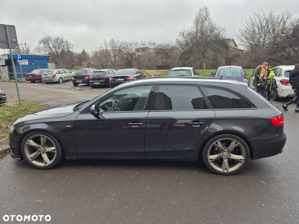 Audi A4 Avant 2.0 TDI DPF multitronic S line Sportpaket - 7