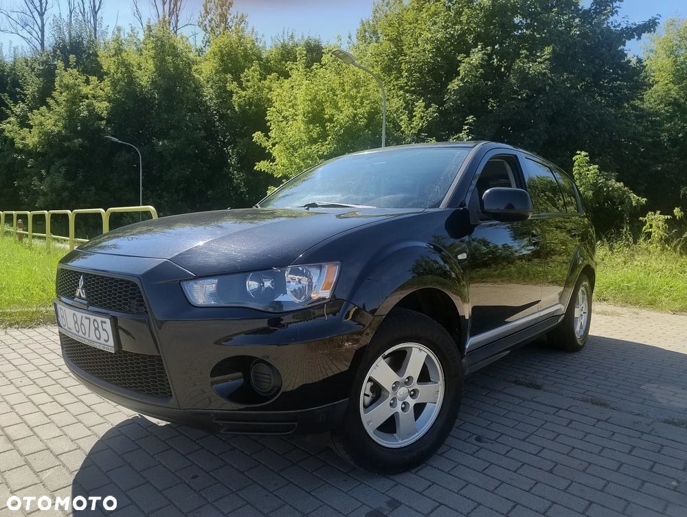 Mitsubishi Outlander 2.0 Intense 2WD - 1