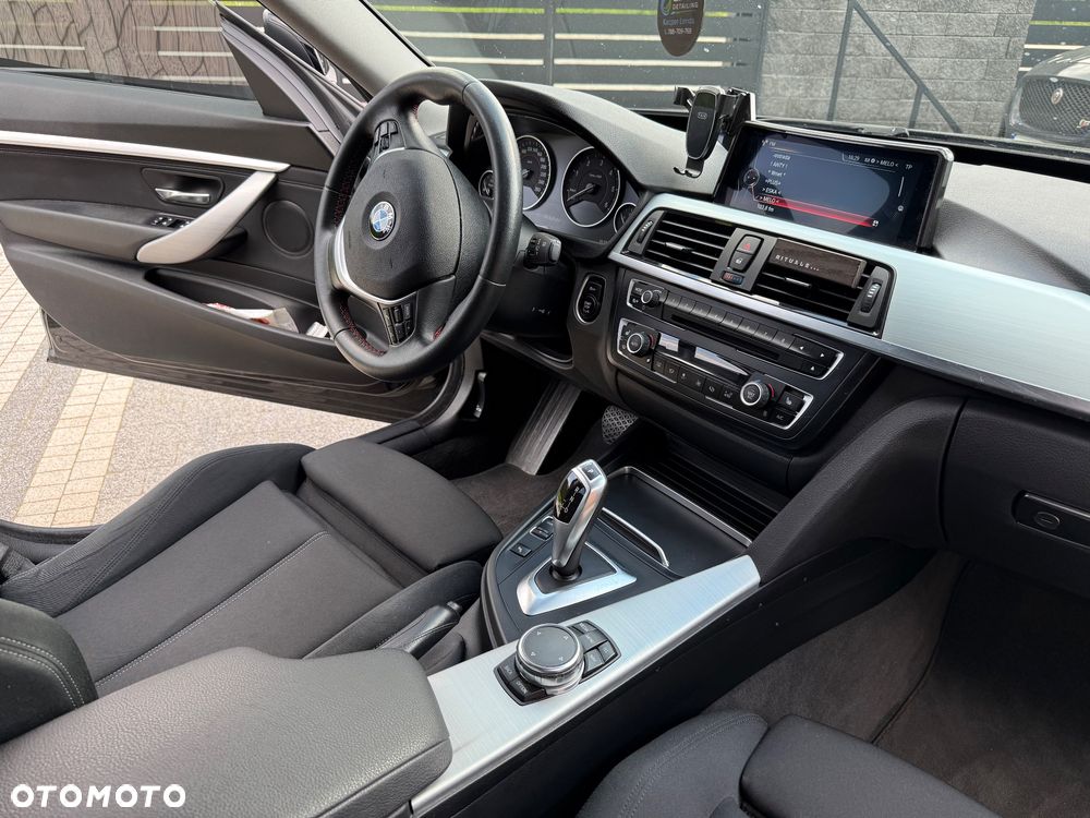 BMW 3GT 320d Sport-Aut Sport Line - 38
