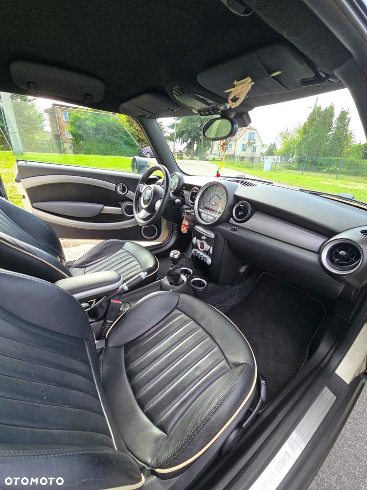 MINI Clubman - 15