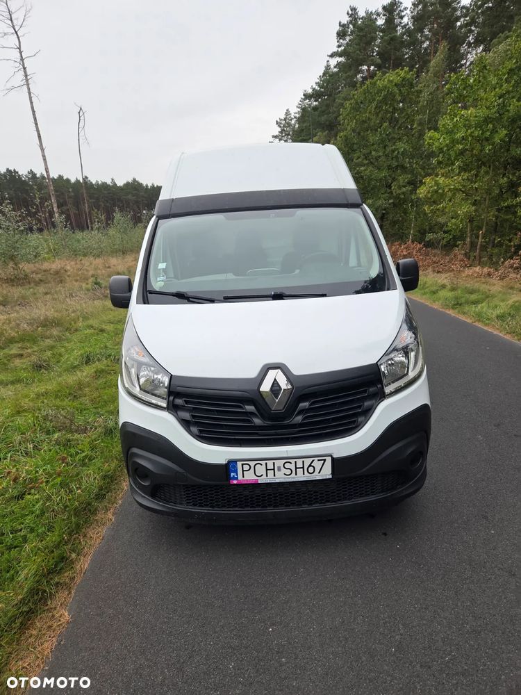 Renault Trafic - 2