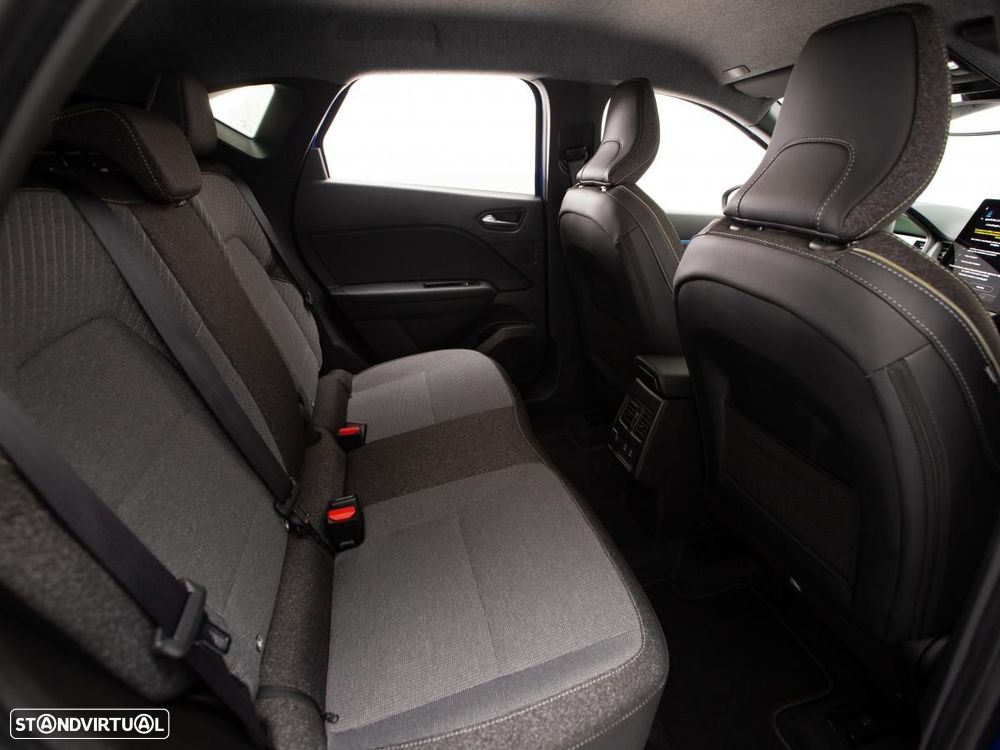 Renault Captur 1.3 TCe Techno EDC - 11