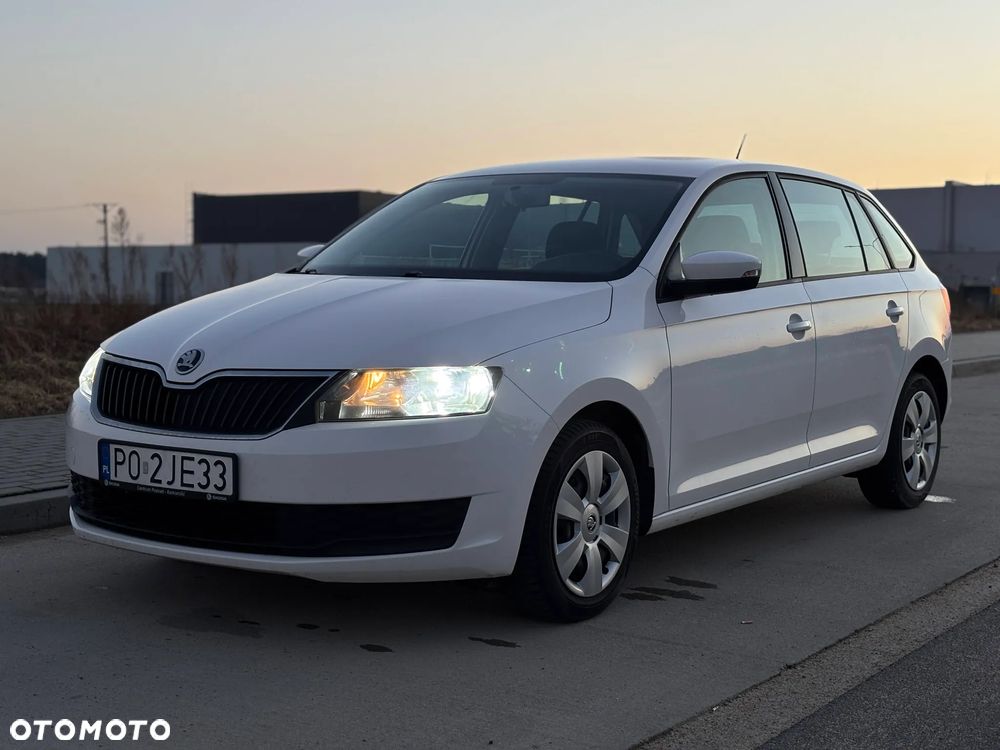 Skoda RAPID 1.0 TSI Active - 27