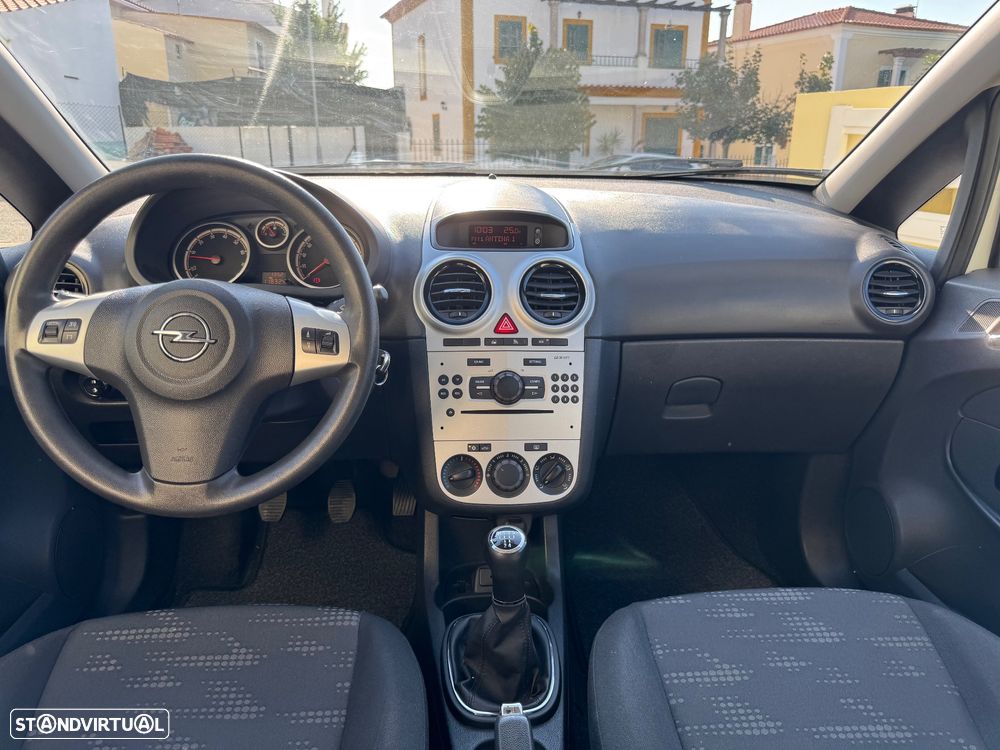 Opel Corsa 1.2 Cosmo - 5