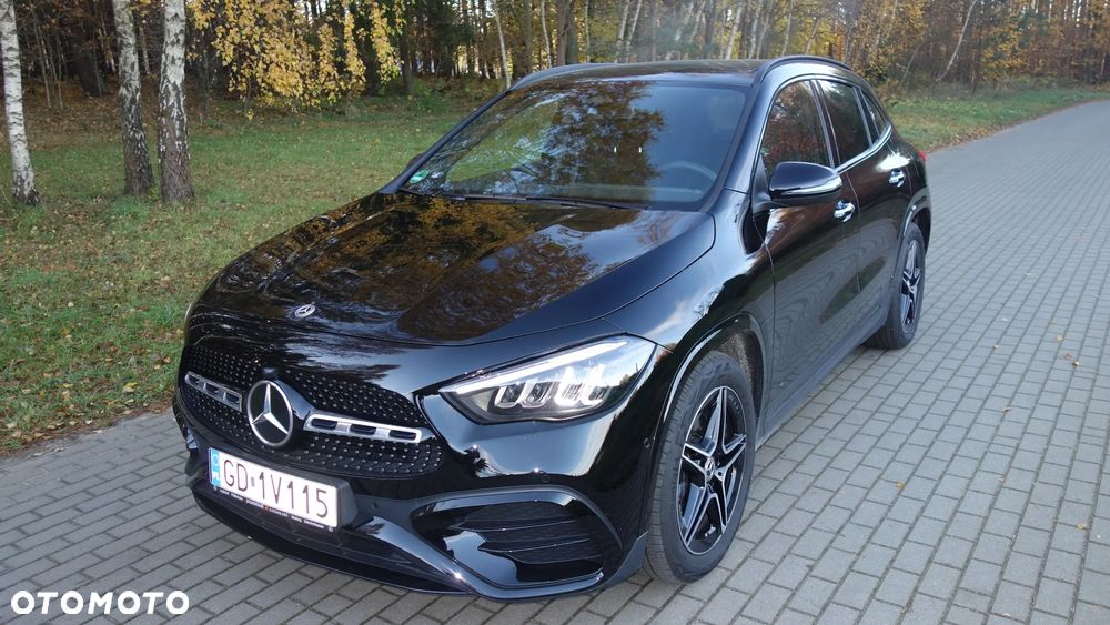 Mercedes-Benz GLA 200 d 4-Matic AMG Line 8G-DCT - 36