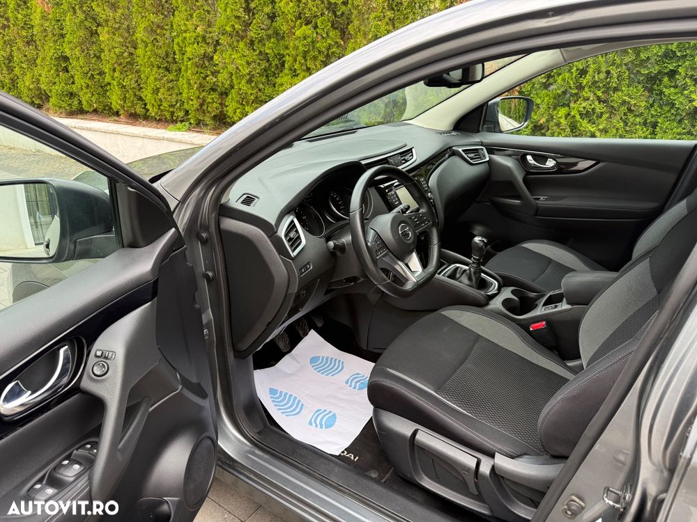 Nissan Qashqai 1.5 DCI N-Connecta - 11