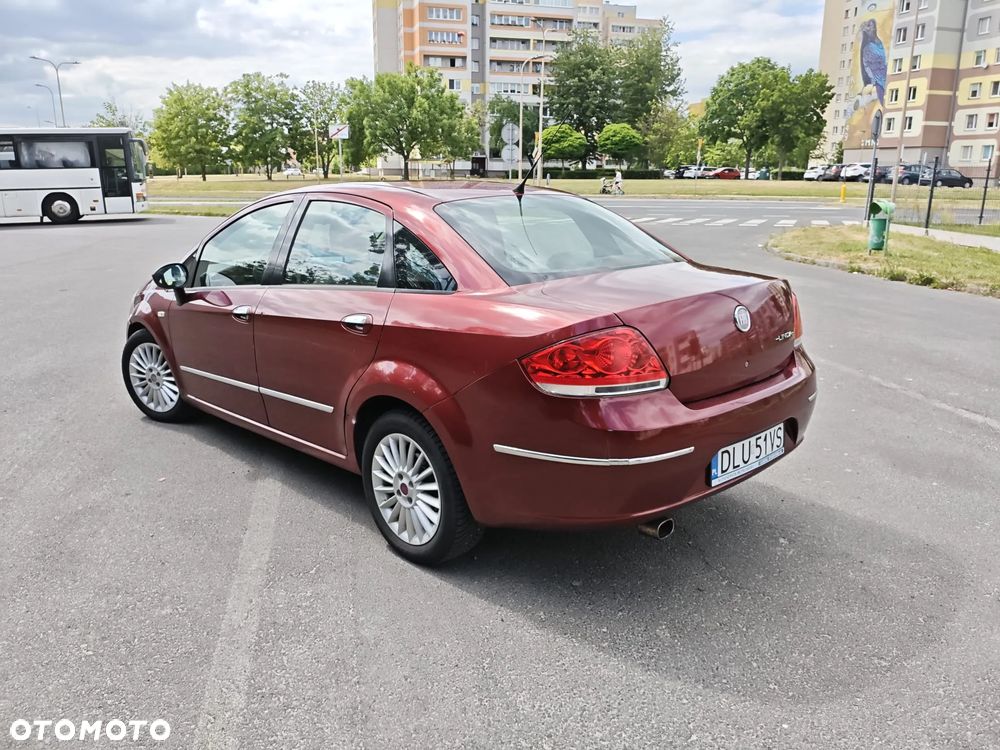 Fiat Linea 1.4 T-Jet 16V Emotion - 8