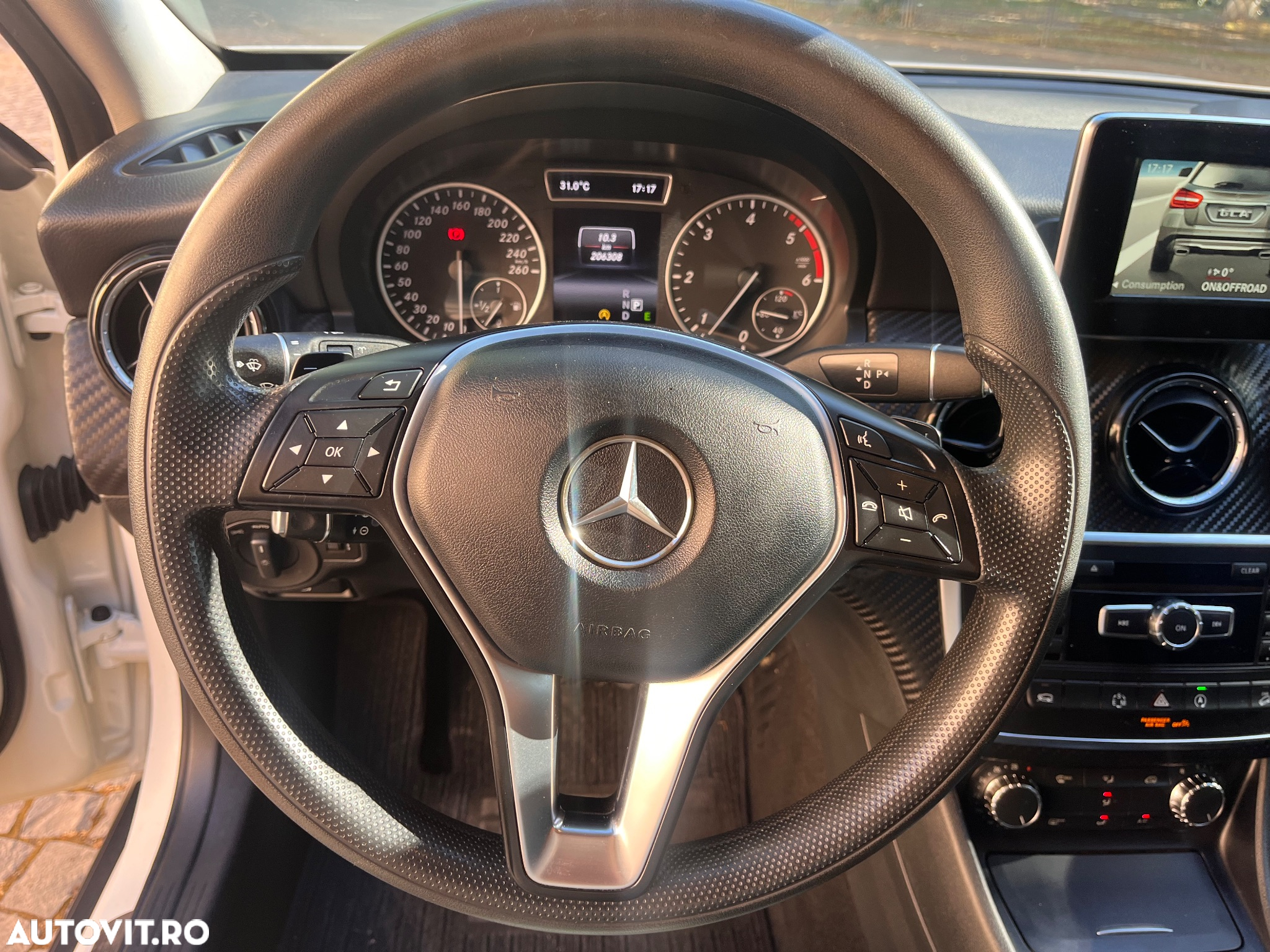 Mercedes-Benz GLA 200 (CDI) d 4Matic 7G-DCT StreetStyle - 4