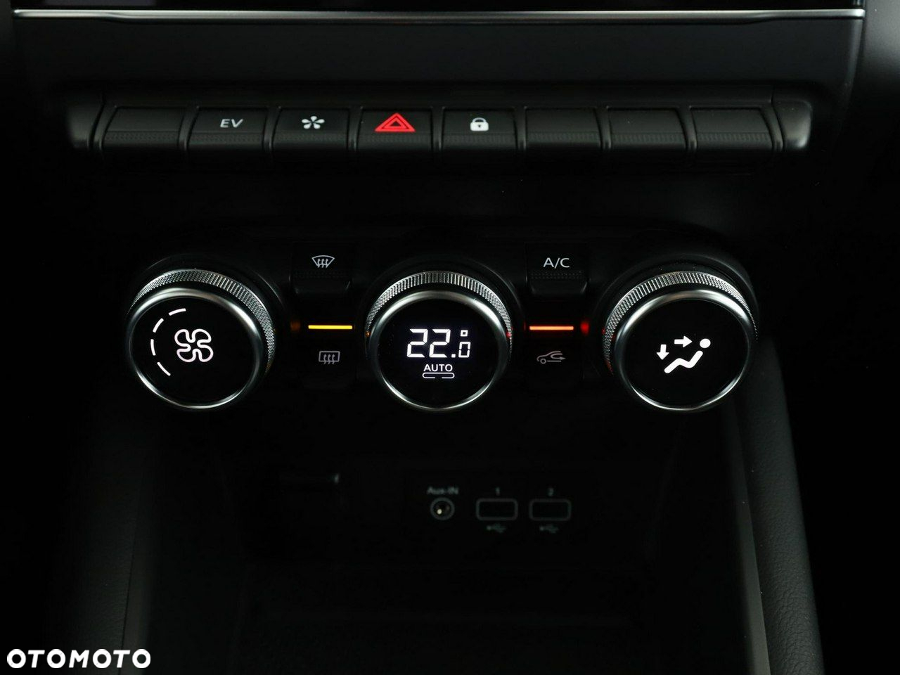 Renault Captur E-TECH PLUG-in 160 INTENS - 29