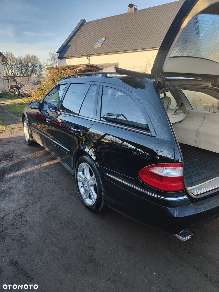 Mercedes-Benz Klasa E 320 T Avantgarde - 8