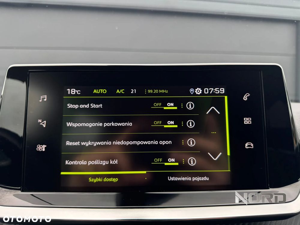 Peugeot 2008 PureTech 130 EAT8 Allure - 32