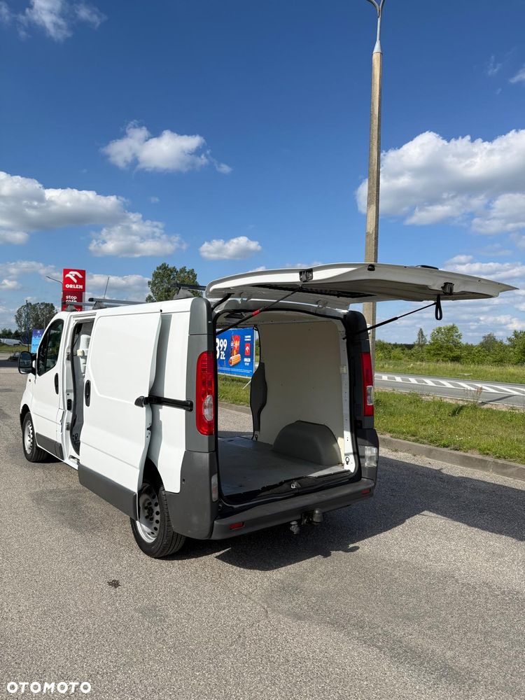 Renault Trafic - 19
