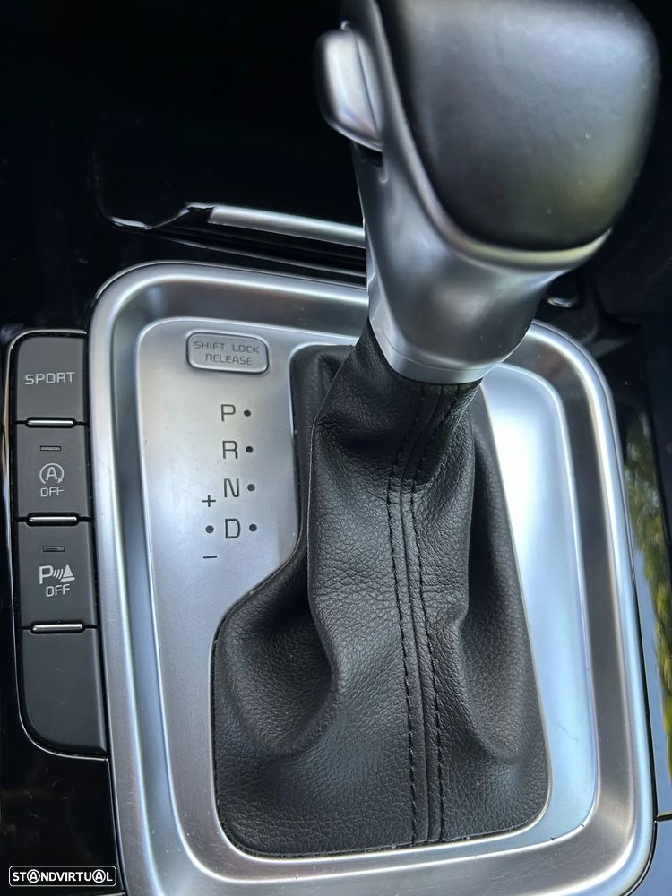 Kia XCeed 1.4 T-GDI Tech 7DCT - 11